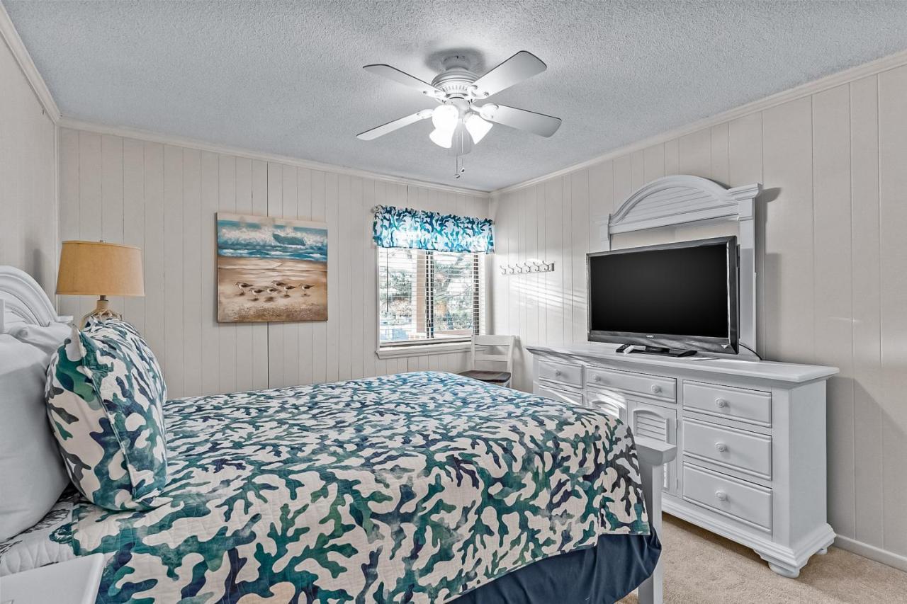 Апартаменты Ocean Isle Retreat Ошен-Айл-Бич Экстерьер фото